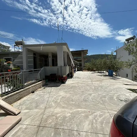 Teuta's Villa *
