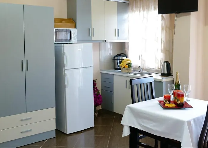 Villa Teuta's Ksamil